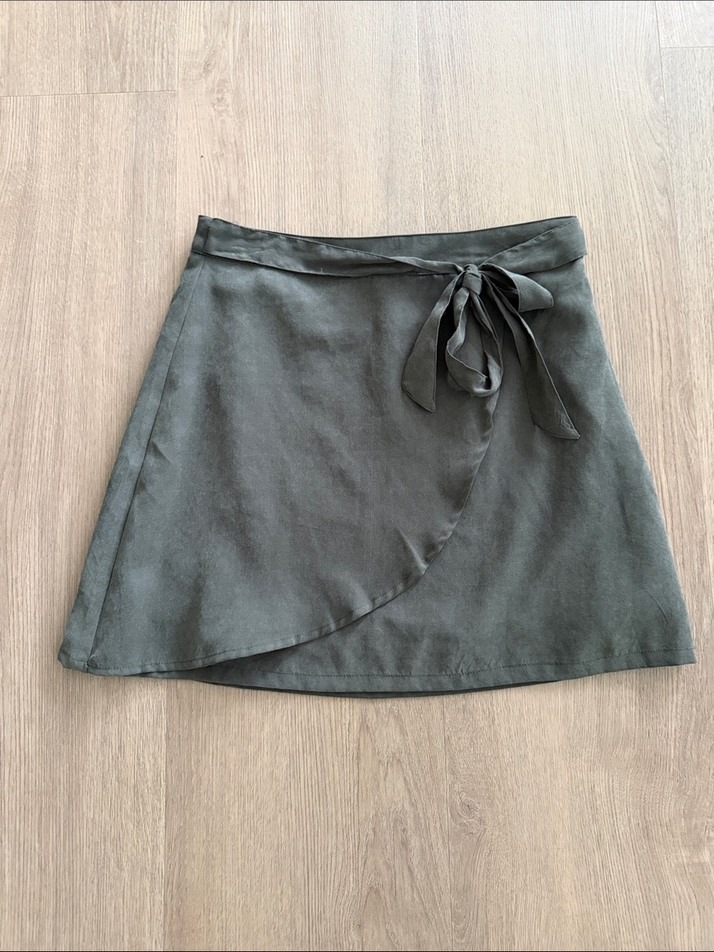 HYFVE Olive Green A-Line Faux Wrap Faux Suede Skirt with Tie size Small